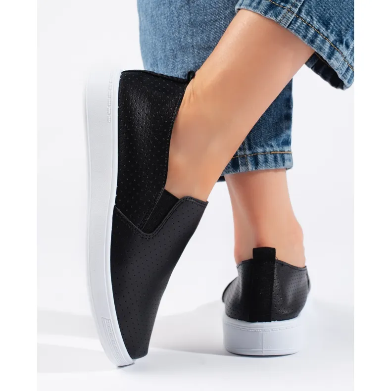 Black openwork slip-on shoes