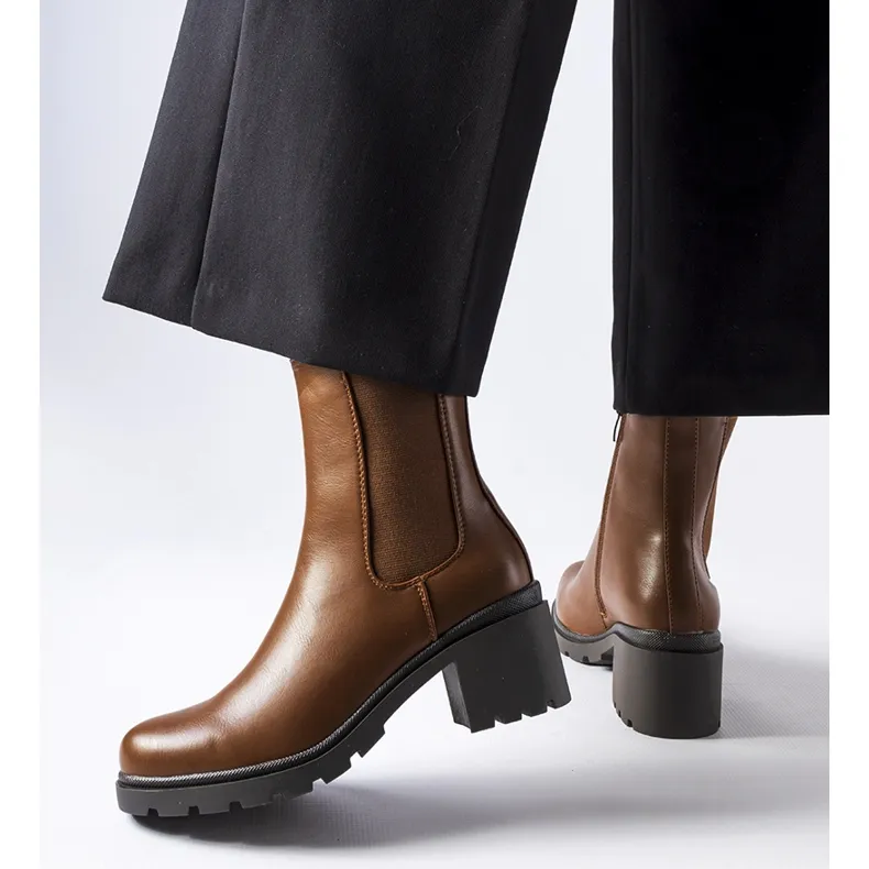 Brown classic Carseggio ankle boots