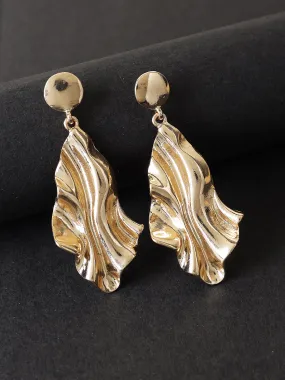 Gold Textured Earrings